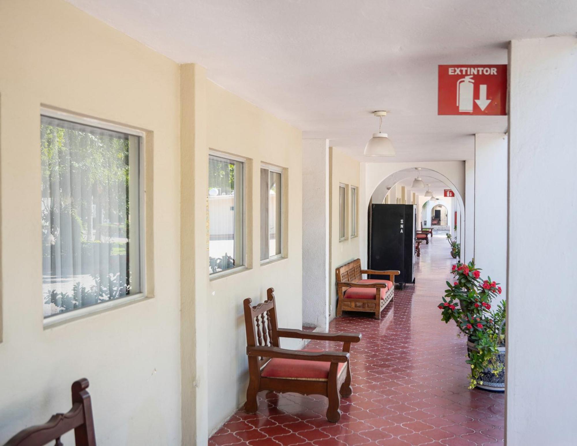 Hotel Maria Dolores Río Verde Exterior photo